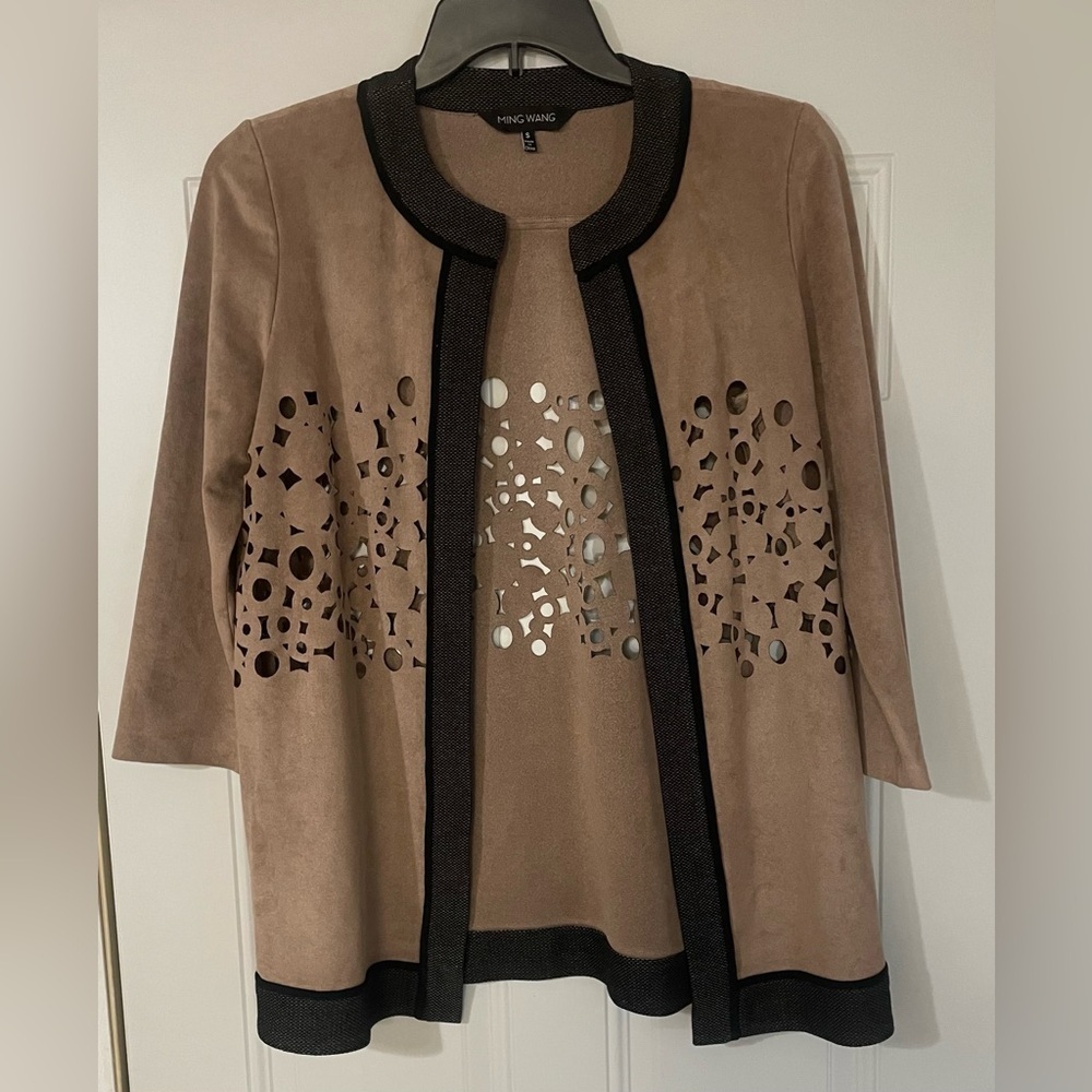 Ming Wang Women's Size Small Tan Brown Laser Cut Soft Faux Suede Open Jacket
